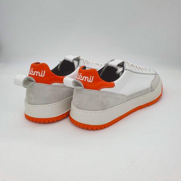 Sneakers Cuir Blanc : modèle "Elegance" - Semelle Blanche et Orange – Image 4
